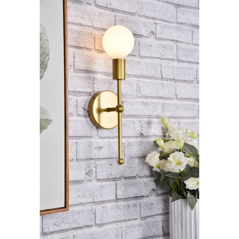 Living District Keely 1-Light Mid-Century Metal Wall Sconce in Brass