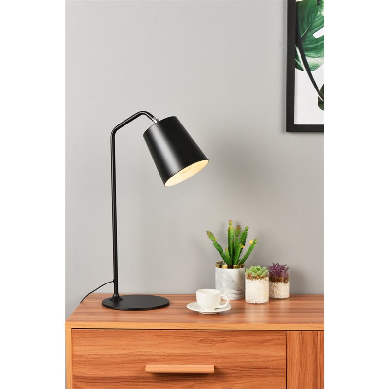 Living District Leroy 1-Light Modern Metal Table Lamp in Black
