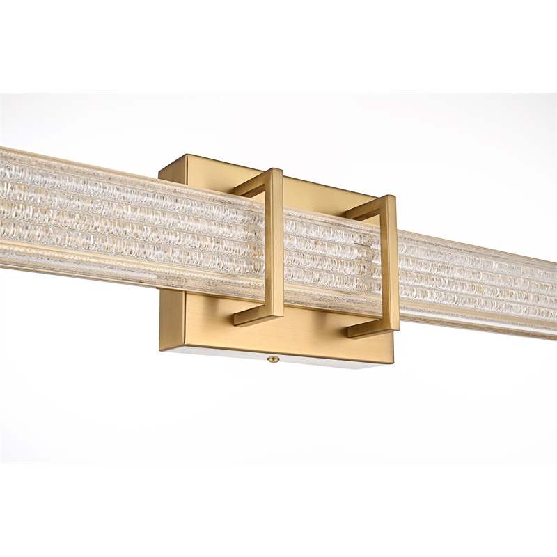 Living District Ivaan 24