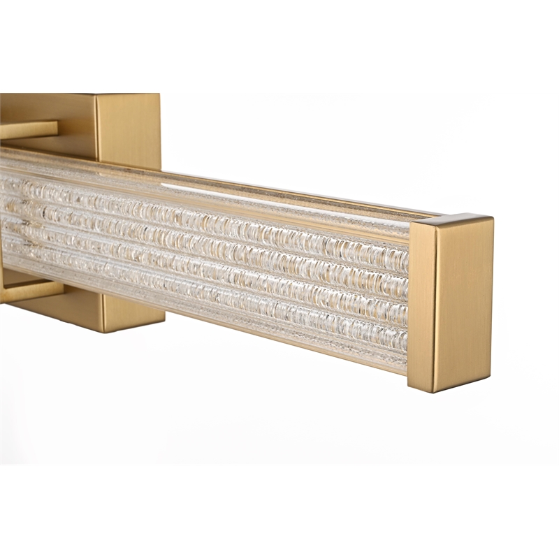 Living District Ivaan 24