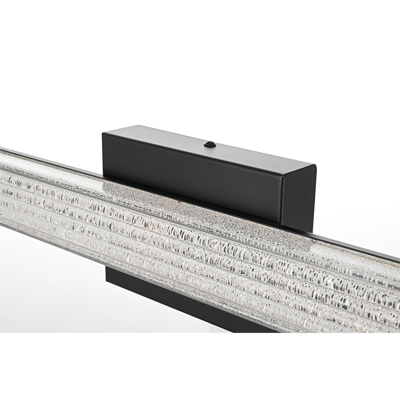 Living District Jaxx 24