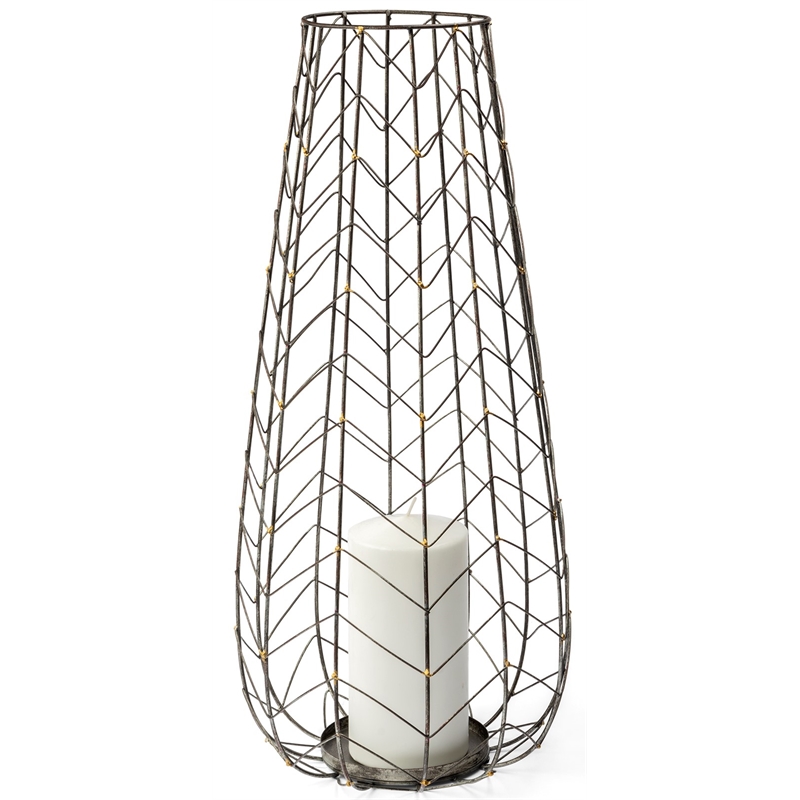Mercana Petiole I Small Gold Toned Metal Table Candle Holder