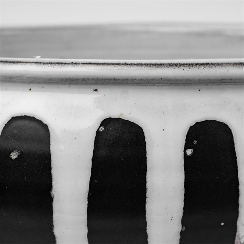 Mercana Lexington Black and White ceramic bowl