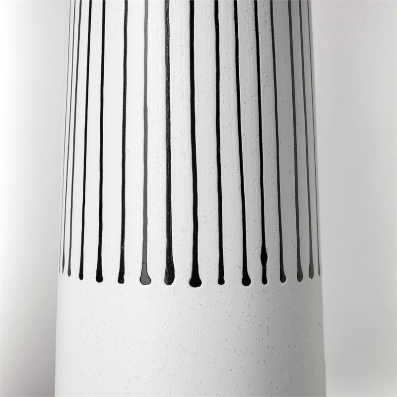 Mercana Furniture Kira I Small White Pinstripe Ceramic Vase