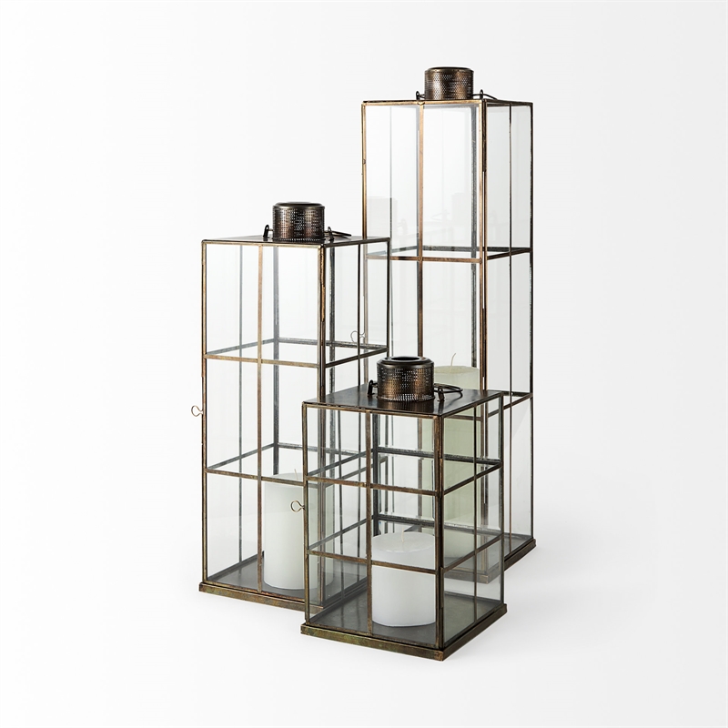 Mercana Grimwig Small 8L X 8W X 15H Lantern W/Sheet Base Without Bevel in Gold