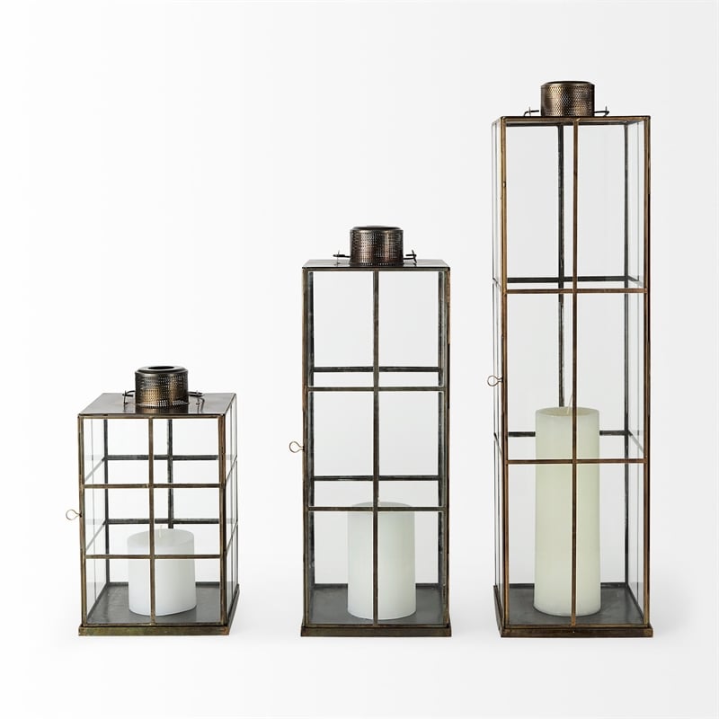 Mercana Grimwig Large 8L X 8W X 31H Lantern W/Sheet Base Without Bevel in Gold