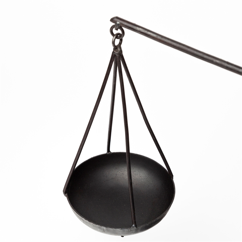 Ellis Black Metal Vintage Inspired Weighing Scale