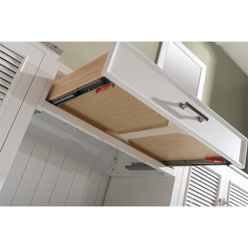 Design Element Estate 102