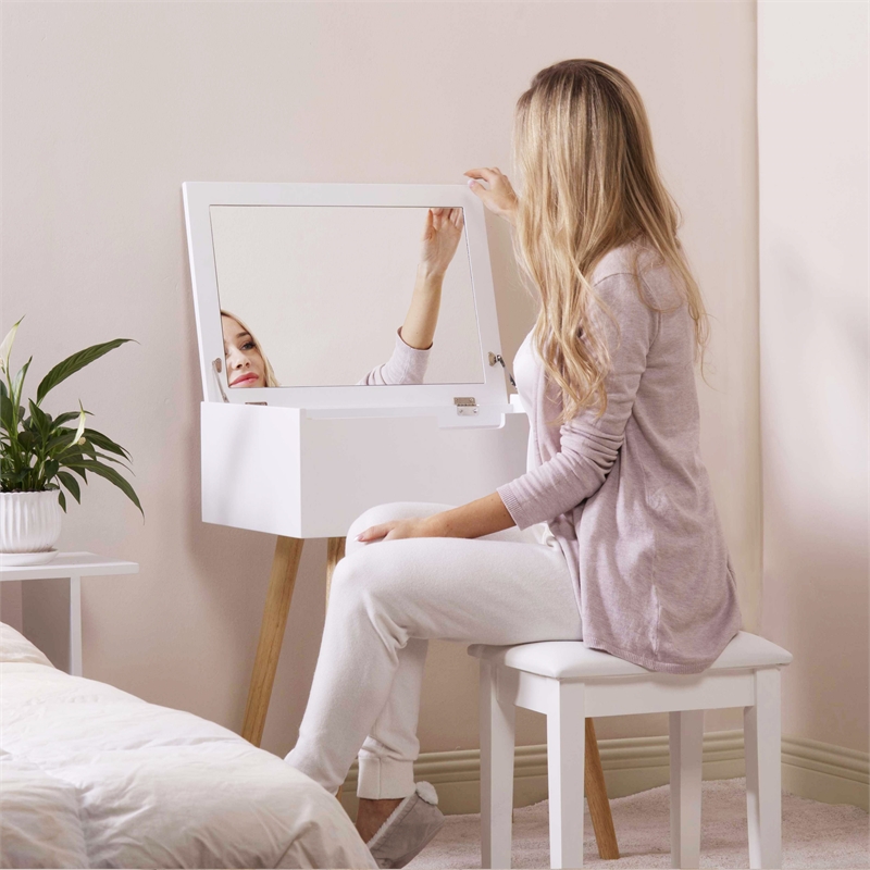 CRO Decor 24'' Wide Vanity Table with Mirror-White