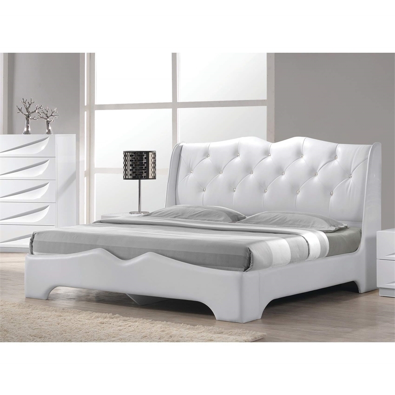 Best Master Madrid Leather- Like Fabric Queen Platform Bed in Off White