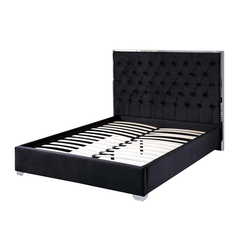 Kressa Velvet Fabric Tufted Queen Platform Bed in Black