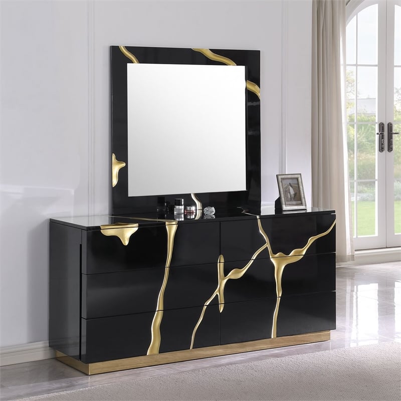 Best Master Furniture Trevello 5-Piece California King Bedroom Set (Black/Gold)