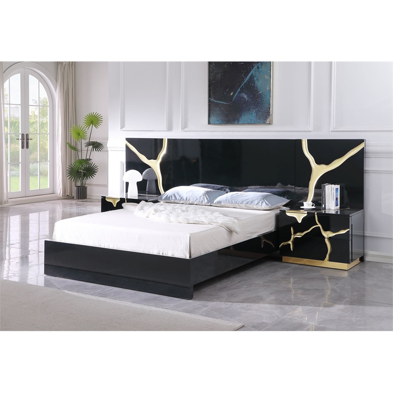 Best Master Furniture Trevello Modern Queen Bed Frame (Black/Gold)