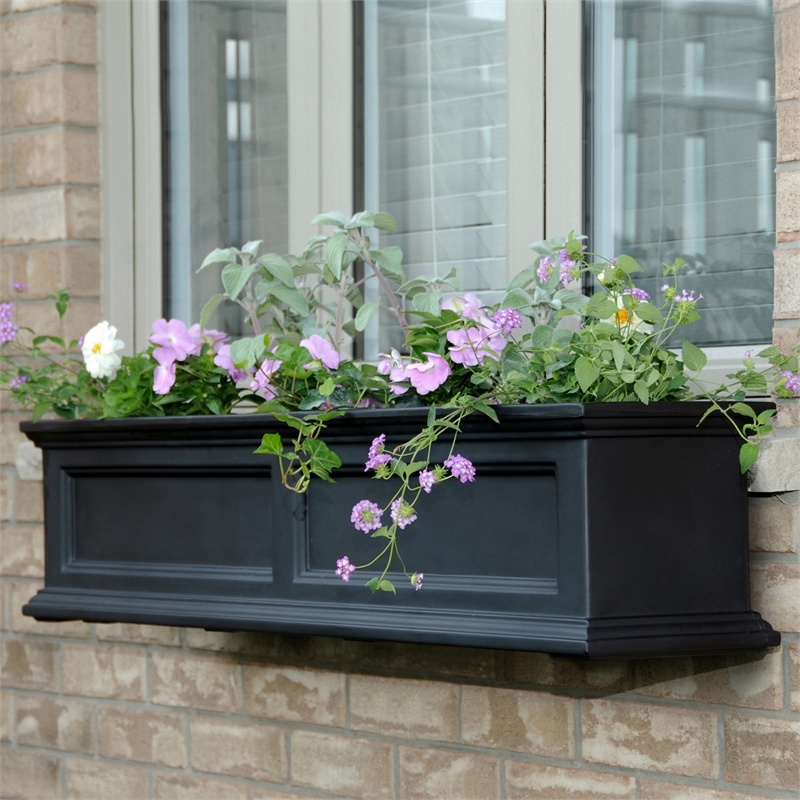 Mayne Fairfield 4ft Traditional Plastic Window Box in Black