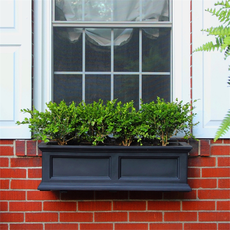 Mayne Fairfield 3ft Traditional Plastic Window Box in Black