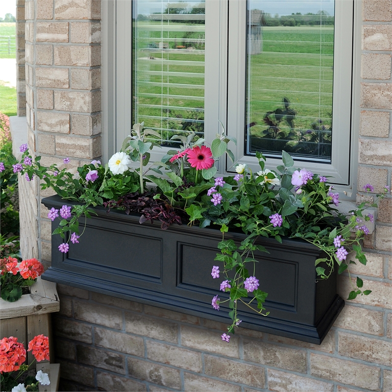 Mayne Fairfield 3ft Traditional Plastic Window Box in Black