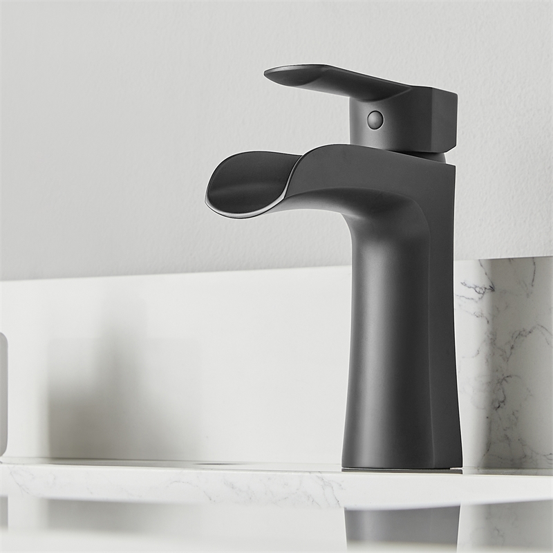 Tatcha Single Hole Single-Handle Brass Waterfall Bathroom Faucet in Matte Black