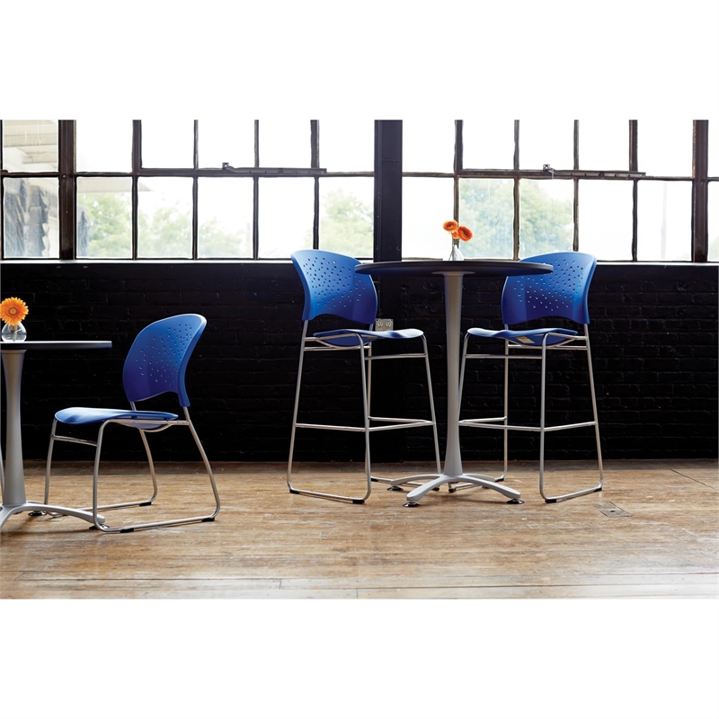 Safco Reve Modern Plastic Guest Chair with Sled Base in Green (Set of 2)
