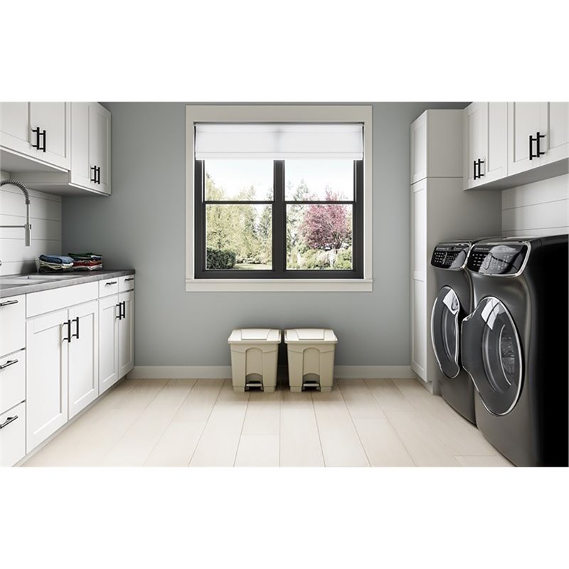 Safco Products Plastic Step-On Touchless 8 Gallon Trash Can in Tan