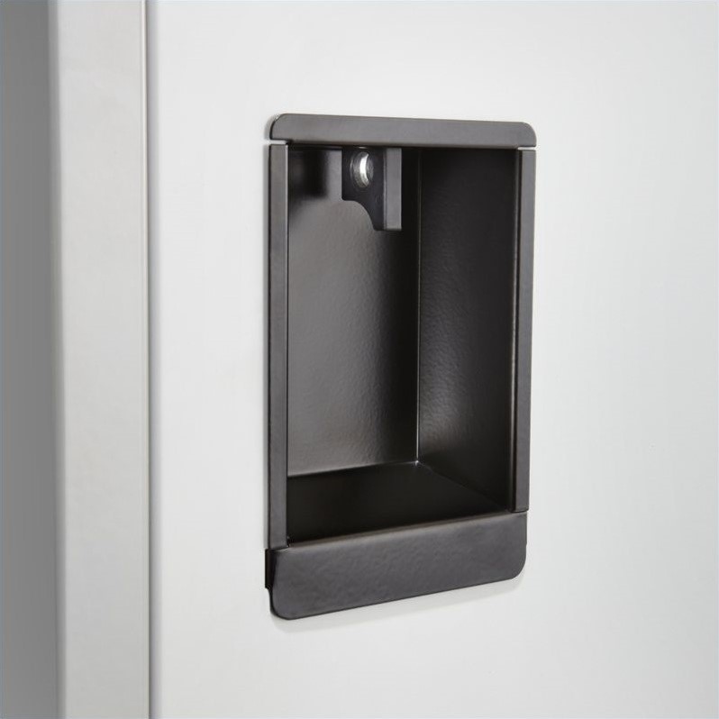 Safco Single Tier Locker in Gray