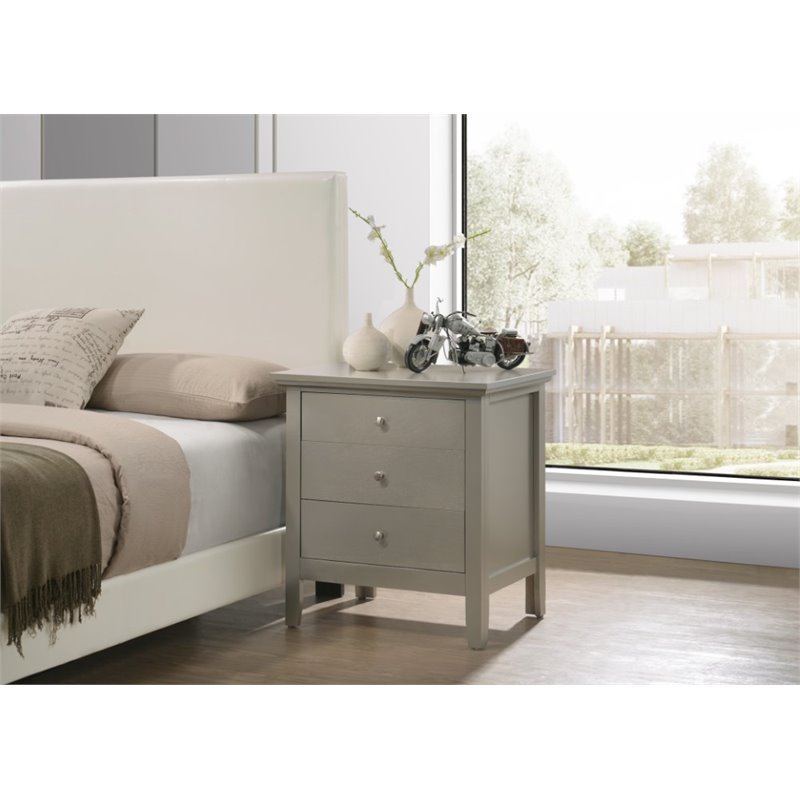 Glory Furniture Hammond 3 Drawer Nightstand in Silver Champagne