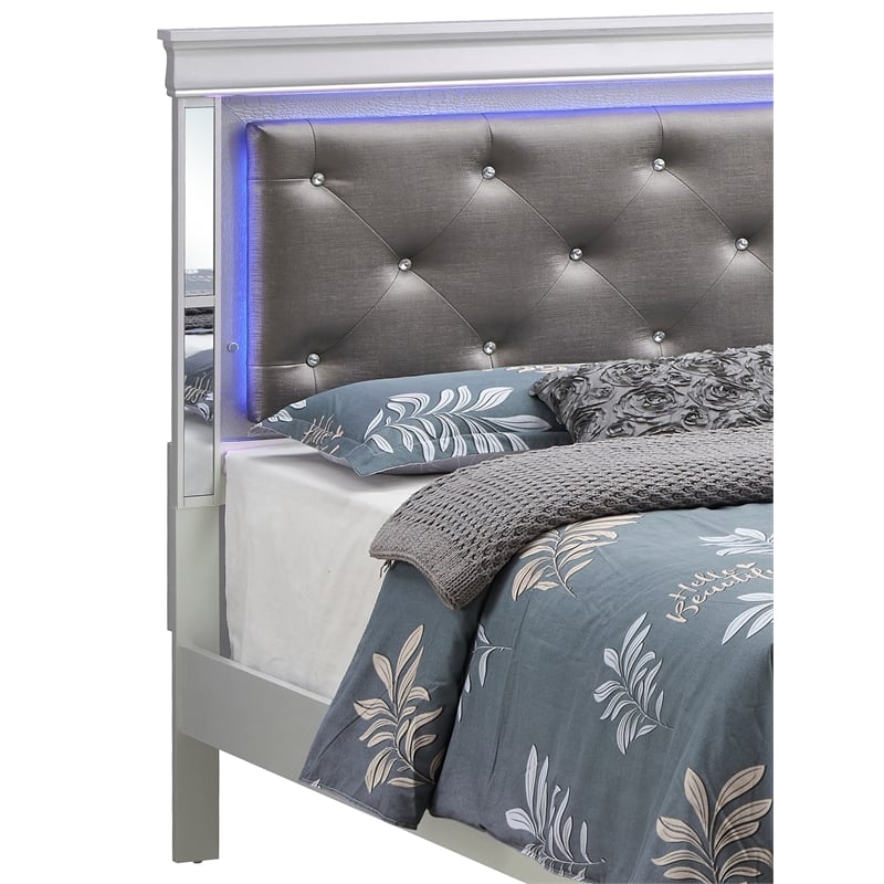 Glory Furniture Verona Wood Queen Size Bed Silver Champagne