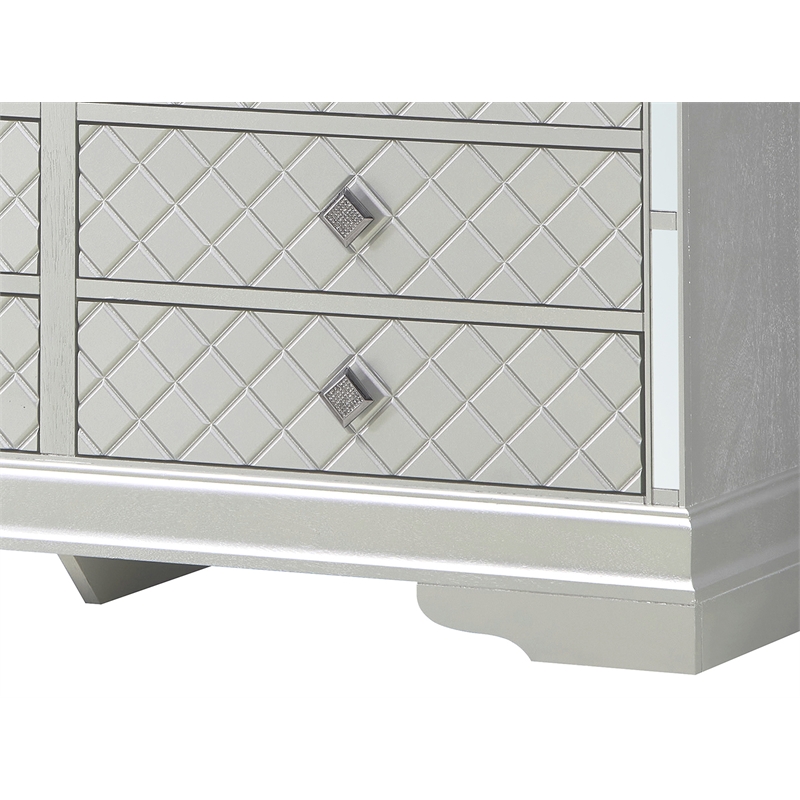 Glory Furniture Verona 6-Drawers Bedroom Chest in Silver Champagne