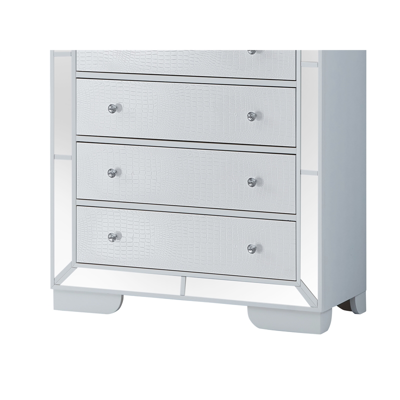 Glory Furniture Hollywood Hills 5-Drawers Bedroom Chest in White