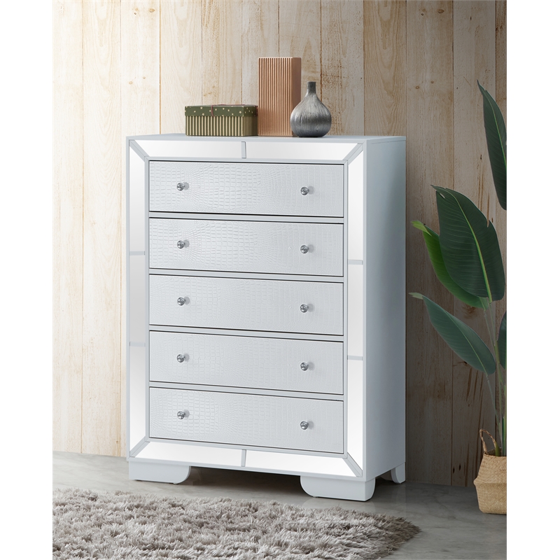 Glory Furniture Hollywood Hills 5-Drawers Bedroom Chest in White