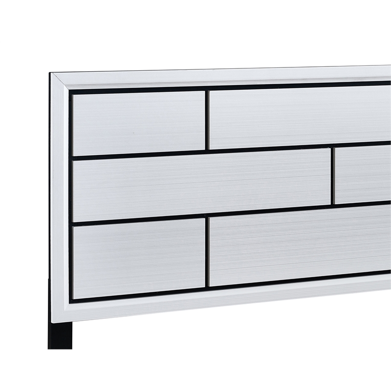 Glory Furniture Glasgow G04390A-QB Queen Bed  White