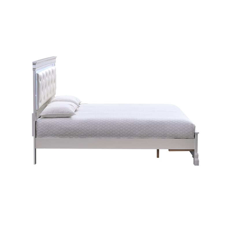 Glory Furniture Naples G6735B-QSB Queen Bed  Pearl White