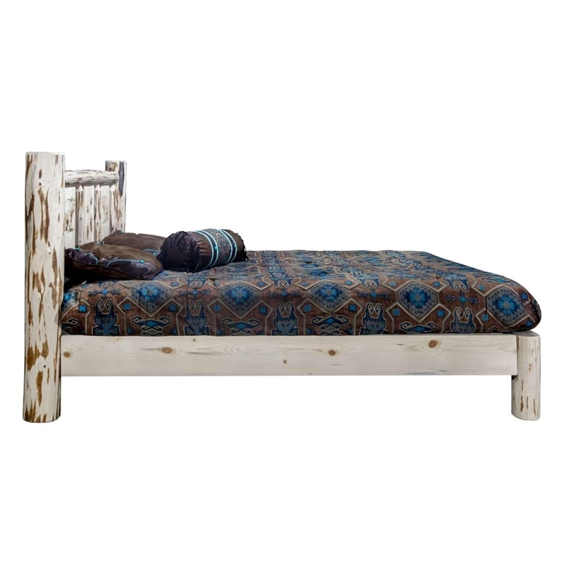 Montana Woodworks Wood Full Platform Bed with Engraved Bear Design in Natural