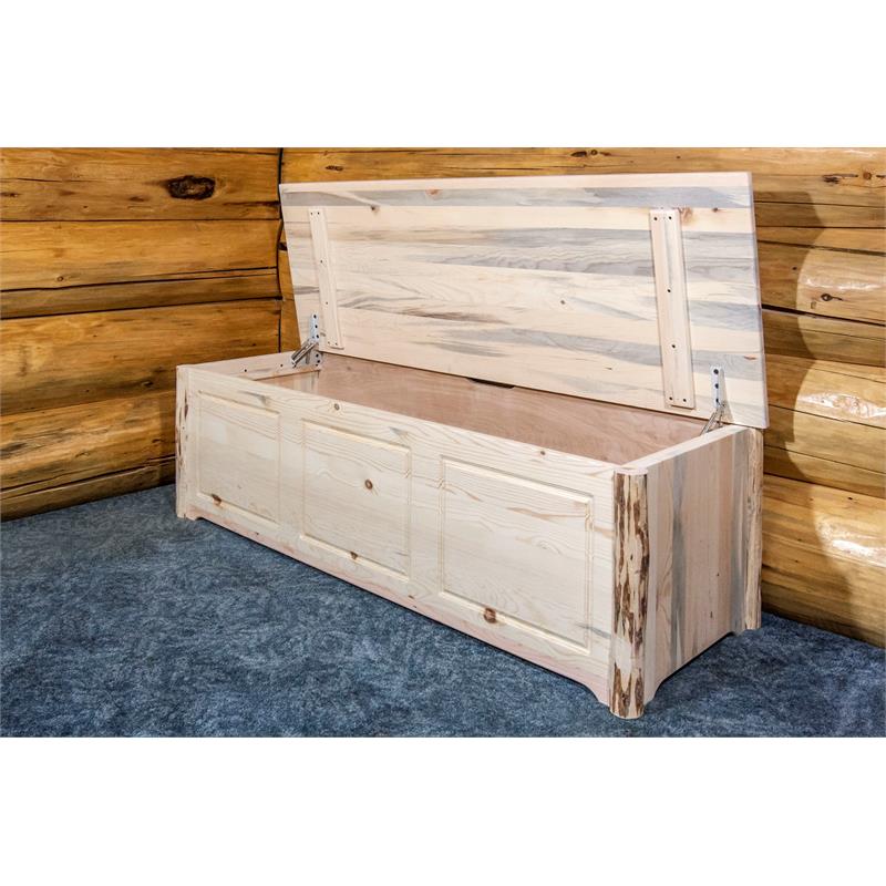 Montana Woodworks Handcrafted Transitional Solid Wood Blanket Chest in