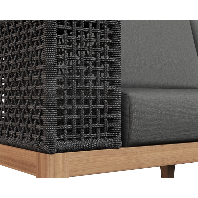 Sunpan Salerno 16.25