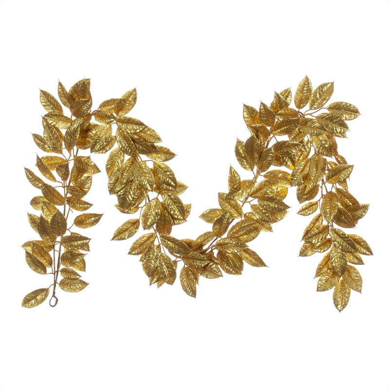 Vickerman 6' Gold Artificial Gardenia Glitter Garland.