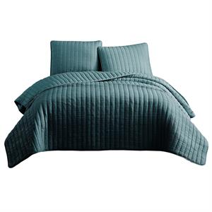 3 piece crinkle king coverlet set with vertical stitching in turquoise blue