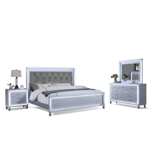 Reve & Belle Crystal Tufted Headboard w/LED lights 4pc King Bedroom Set Silver