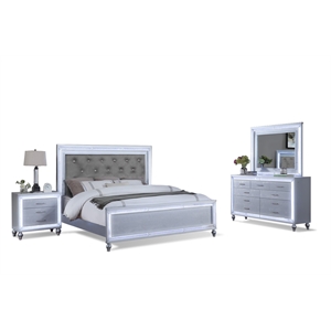 Reve & Belle Crystal Tufted Headboard w/LED lights 4pc Queen Bedroom Set Silver