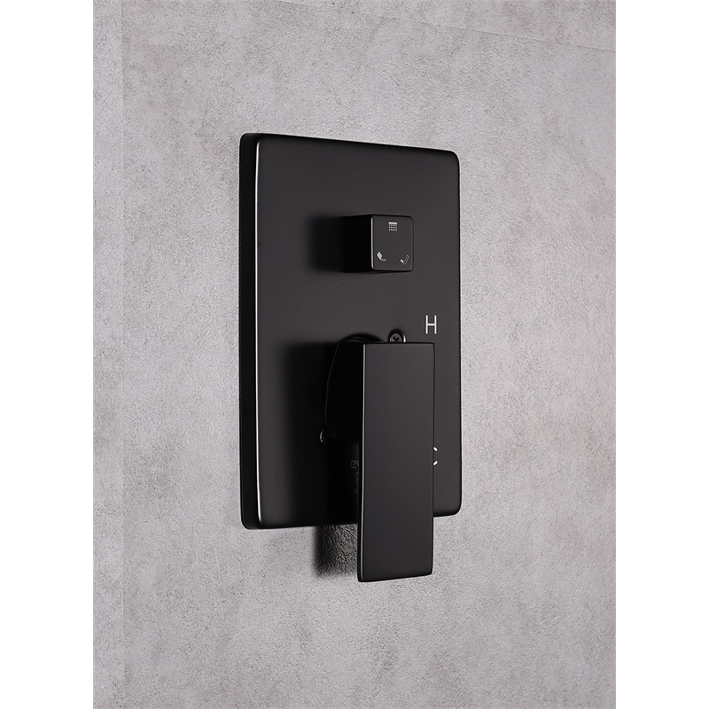 Lexora Home Monte Celo 8