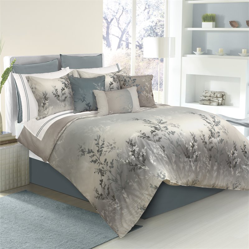 Safdie & Co. 7-piece Riviera Premium Microfiber Queen Comforter Set in Green