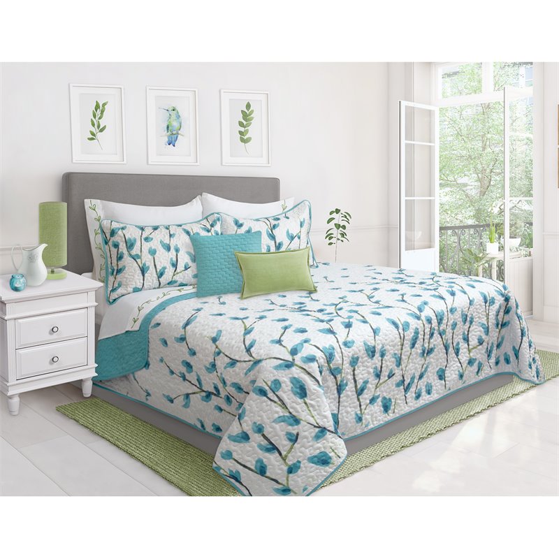 Safdie & Co. 3-piece Polyester Daphne King Quilt Set in Multi-Color