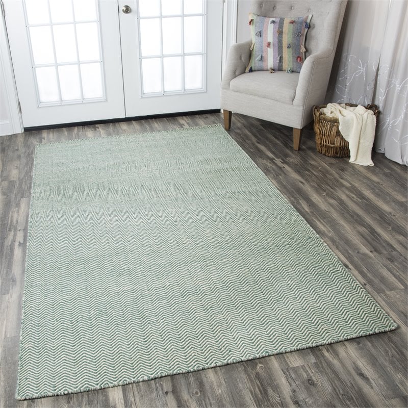 Twist 3' x 5' Chevron Green Off White Hand Woven Area Rug