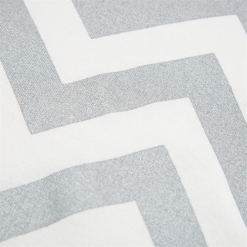 Rizzy Home Chevron 18