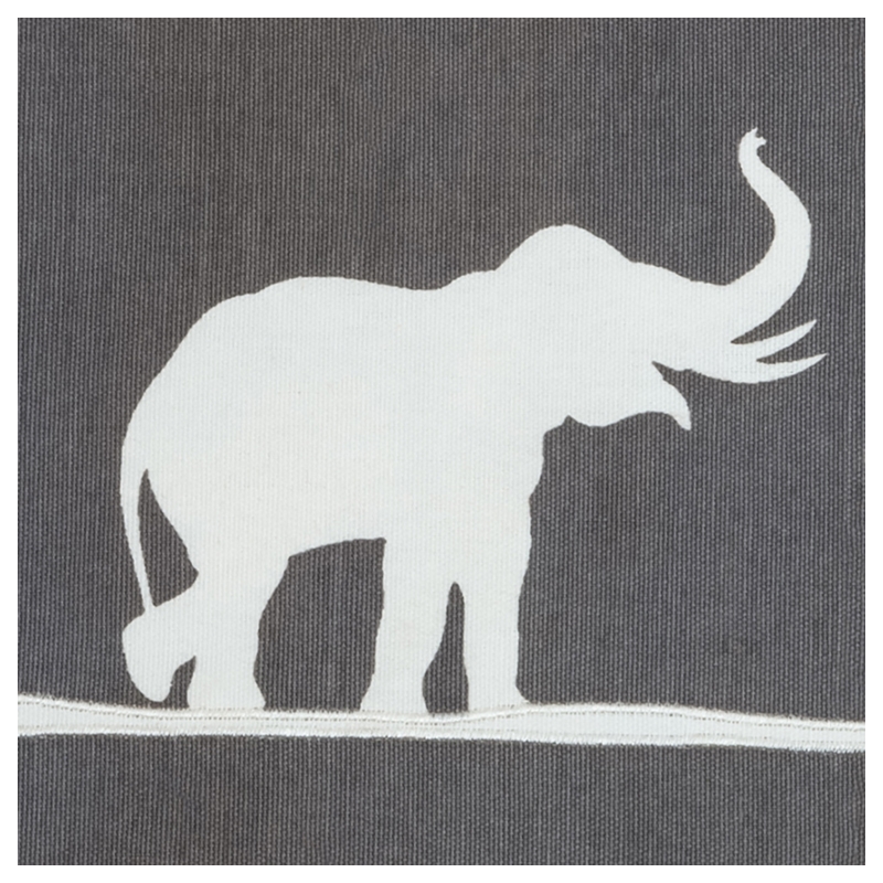 Rizzy Home Elephants 18