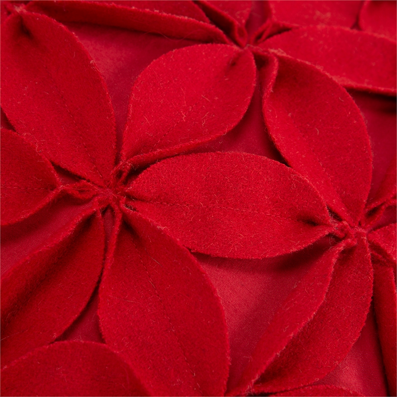 Rizzy Home Botanical Petals 18