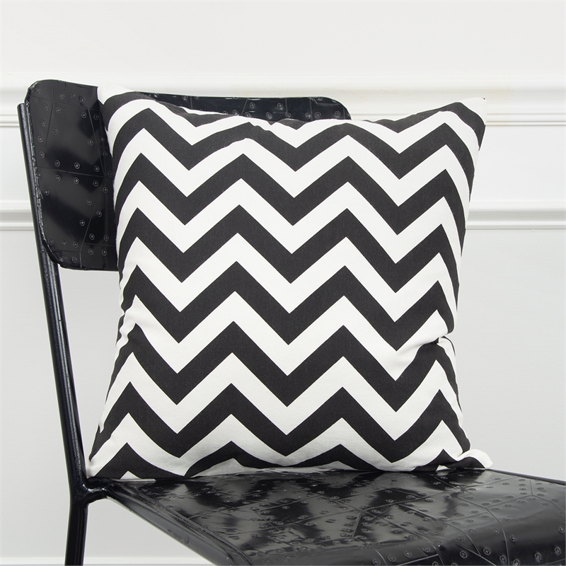 Rizzy Home Chevron 18