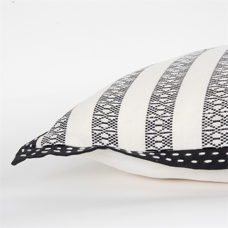 Rizzy Home Stripe 18