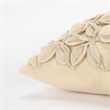 Rizzy Home Botanical Petals 18
