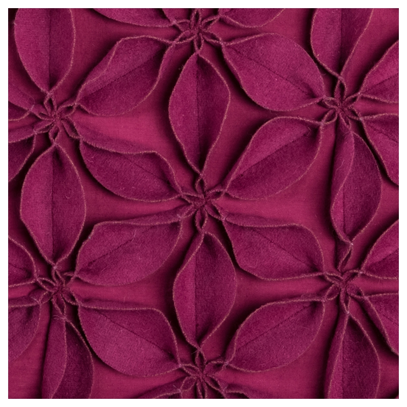 Rizzy Home Botanical Petals 18