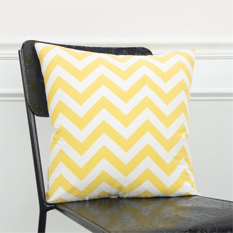 Rizzy Home Chevron 18